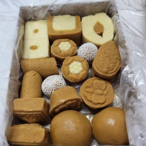 Alternative view of ক্ষীরের কম্বো সন্দেশ (kheer combo sondesh)